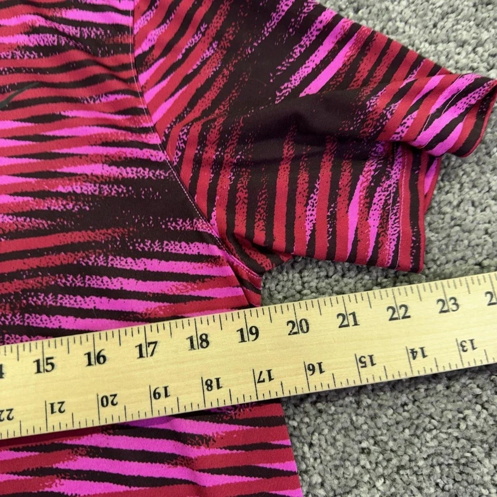 Nike Shirt Mens Medium Pink Striped Dri-Fit Short Sleeve Athletic Running Tee